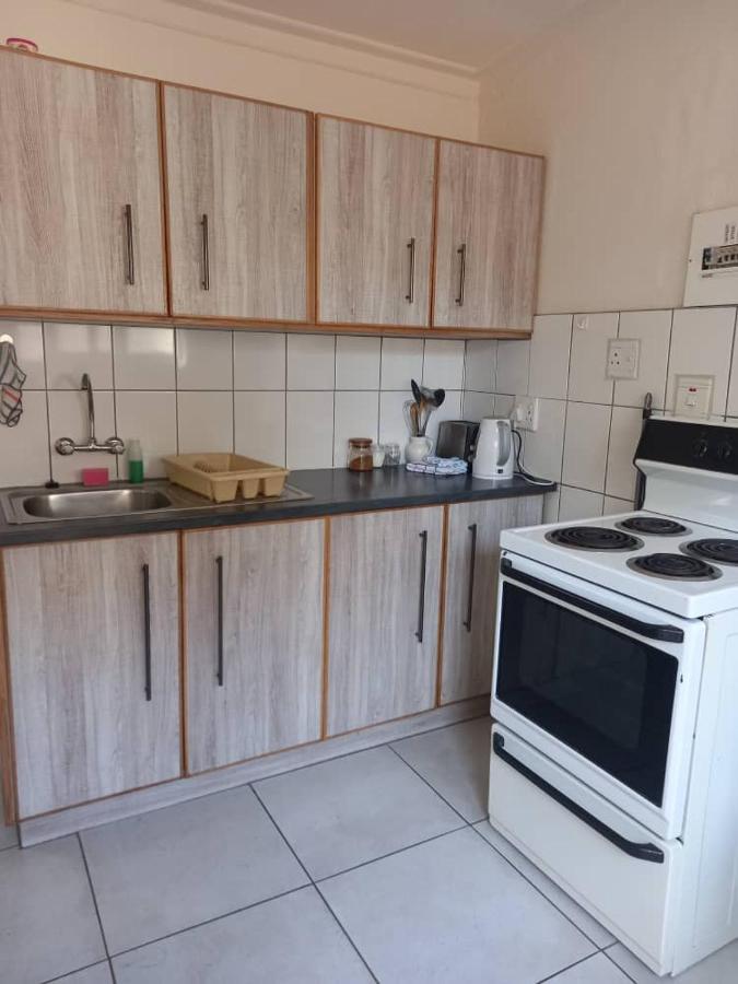 Self-Catering Studio, Unit 3 On Krupp วินด์ฮุก ภายนอก รูปภาพ