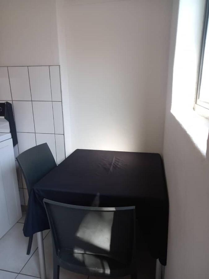 Self-Catering Studio, Unit 3 On Krupp วินด์ฮุก ภายนอก รูปภาพ